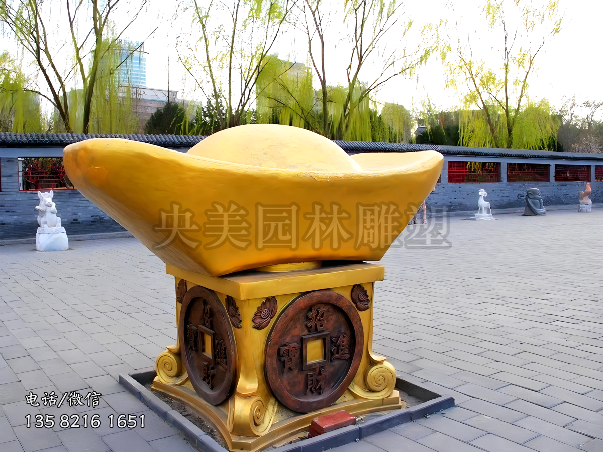 鑄銅漆金招財進(jìn)寶元寶景觀雕塑